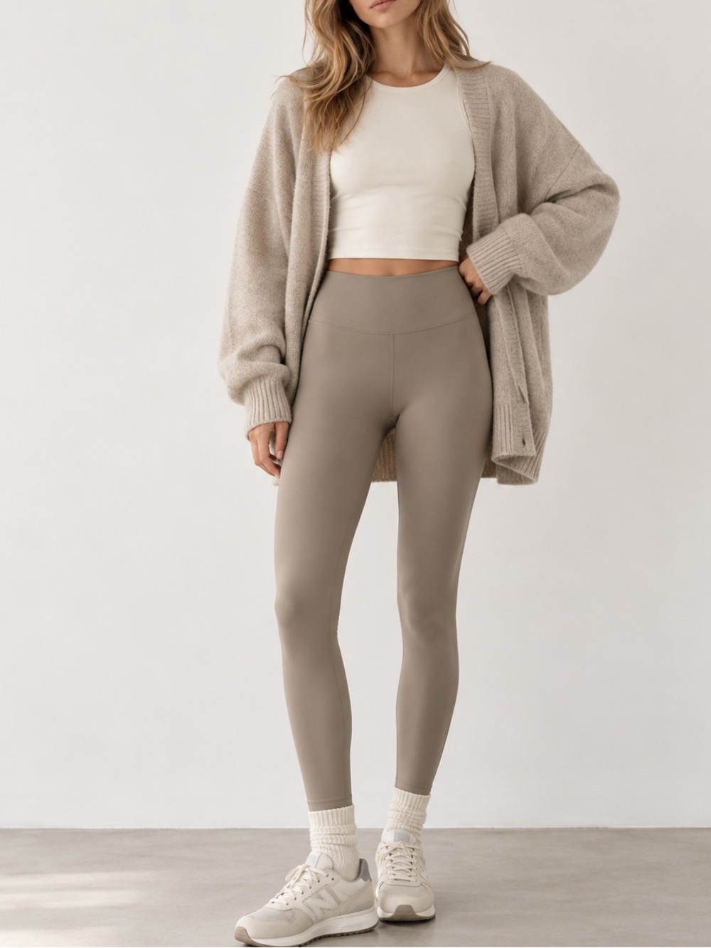 ALO 7/8 High-Waist Airlift Legging Athletic Capsule Stretch Color Gravel